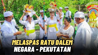 Saat Melaspas Pelinggih Ratu Gede Dalem di Pekutatan Negara [upl. by Liagibba25]