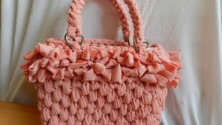 Tutorial borsa in fettuccia punto canestroBolsos de ganchilloFondo con catenella intorno [upl. by Cchaddie]