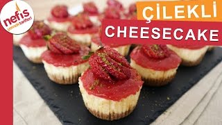 Çilekli Mini Cheesecake Tarifi  Tam Ölçü Muhteşem Lezzet  Nefis Yemek Tarifleri [upl. by Azeret100]