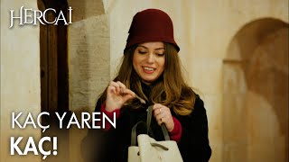 Yaren Fıratla kaçıyor  Hercai 35 Bölüm [upl. by Lanuk848]