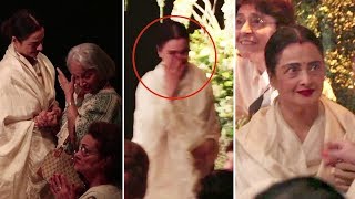 Emotional Rekha amp Waheeda Rehman CRYING At Shashi Kapoors Prayer Meet [upl. by Annaitsirk]