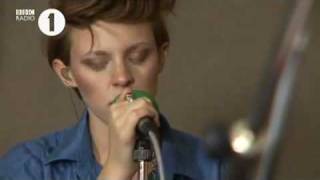 La Roux  Bulletproof  Live [upl. by Ethelbert788]