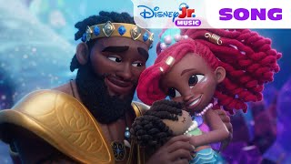 Disney Jr’s Ariel quotTreasurequot Song 🎶  The Little Mermaid 🧜🏾‍♀️  disneyjr [upl. by Kentigera]