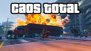 CAOS TOTAL EN GTA V ONLINE  ft CracpullitoYT amp CurlyLoser [upl. by Ardnael]