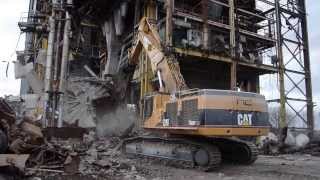 Caterpillar 385B UHD with Cat S385B scrap shear  HD Demolition [upl. by Zimmermann75]