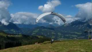 Gleitschirmfliegen in Ellmau Tirol Start und Landung [upl. by Ahsilaf]