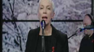 Annie Lennox THE HOLLY AND THE IVY live [upl. by Aznerol]