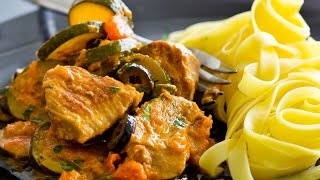 Recette  Sauté de veau facile aux légumes [upl. by Nyledaj]