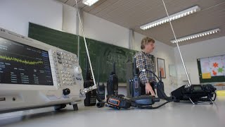 Amateurfunk der Film Teil 1 Wissenschaft Informatik Physik uvm DARC DH1NEK DK0SC dk2ndr [upl. by Evan]