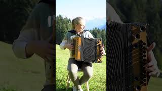 Tiroler Buam Polka 🎶 Video in voller Länge auf meinem Kanal 🤗 steirischeharmonika franziskapauli [upl. by Swope]