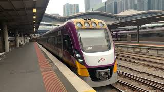 VLine VS95 amp VS94 Departing Southern Cross Station to Albury  HORN SHOW [upl. by Halona]