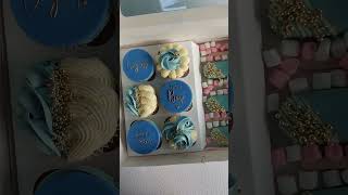 Cupcake and cakesicle treatbox Buttercream Decorating techniques and Ideas Flowers Roseviral [upl. by Pepita38]