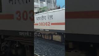 Railgadi railway viralvideo [upl. by Lalaj301]