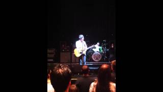 Noel Gallagher Jokes and Introduces Keyboardist in Dallas Texas [upl. by Ibib]