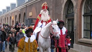 Sinterklaaslied Wie komt er alle jaren [upl. by Anahpos188]