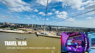 IFS Cloud cable car in London  Visit London  Epic aerial views  Greenwich peninsula to Royal Dock [upl. by Vivle]