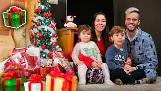 NATAL 2018 DA FAMÍLIA BRANCOALA Abrindo Todos os Presentes da Árvore de Natal [upl. by Aihseket]