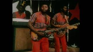 Oliver Mtukudzi  Ndakakubereka Official Music Video [upl. by Nere956]