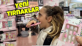 TAKMA TIRNAK ALIŞVERİŞİ  💅 ÇOCUK TIRNAKLARI ALDIK ASLI YAREN ÇOK SEVİNDİ [upl. by Rhea59]