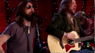 The Black Crowes unplugged Wiser Time 6 of 6 [upl. by Inobe]