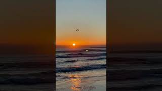 Amanecer desde la playa de la Malvarrosa en Valencia [upl. by Ladin]