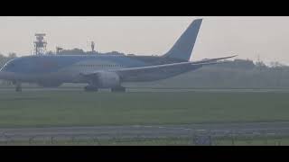 Tui dreamliner departing Manchester [upl. by Janenna]