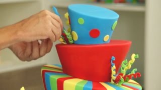 How does it stay up Amazing Topsy Turvy Cake Timelapse [upl. by Rats]