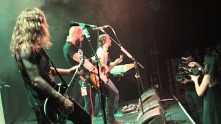 Baroness  Board Up the House Live Trabendo Paris 01102013 [upl. by Anael437]