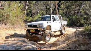 New build our 1993 LN106 dual cab 28 turbo diesel Hilux Part 1 Trailgear 47reduction gears instal [upl. by Isiad278]