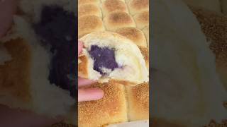 Pandesal with with Ube fillingpandesalubepandesaltinapay [upl. by Annael822]