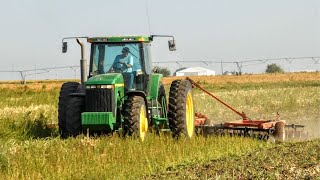 JOHN DEERE 8400  Discing  Pure Sound [upl. by Kazue52]