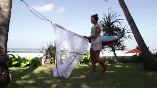 How to  Setting up a Mosquito Bug Net 360° by Ticket To The Moon [upl. by Slyke873]