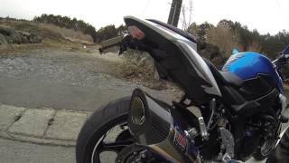 Suzuki GSR750 YOSHIMURA R11 SLIPON [upl. by Torry]