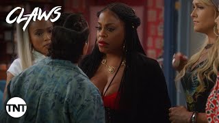 Claws Desna and Quiet Ann square off in Claws season 4 premiere  Season 4 Episode 1 CLIP  TNT [upl. by Acissej720]