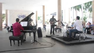 ADAURY JR TRIO  SAMADHI  TENÓRIO JR  MUSICA NO PATIO CAPANEMA [upl. by Drandell594]