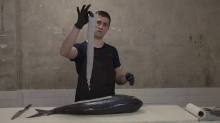 How to Scale fish using a knife [upl. by Eillak]