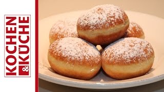 Krapfen selber machen  Backrezept von Kochen amp Küche  Das ländliche Kochmagazin [upl. by Gensmer]