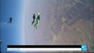 Chute libre de 75 km sans parachute  lAméricain Luke Aikins réussit son pari fou [upl. by Rese]