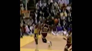 This Michael Jordan finger roll was a thing of beauty 😮‍💨🐐 Goat NBA basketball bull Shorts [upl. by Nidia131]