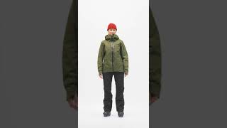 Norrøna Lofoten GoreTex Pro Jacket Women  Snowcountry [upl. by Leachim]