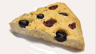 Pravá italská focaccia recept [upl. by Assenna]