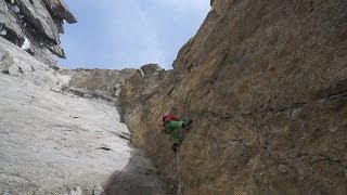 Aiguille du Fou Face Sud Voie Américaine Chamonix MontBlanc montagne alpinisme escalade [upl. by Lowry91]