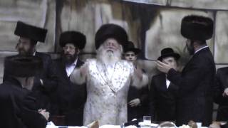 Simchas Bais Hashoeva with the Munkatcher Rebbe 2009 Part 1 [upl. by Thunell]