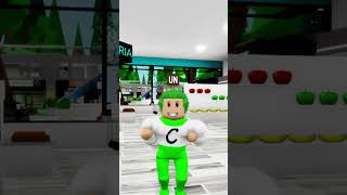 RAGAZZO POVERO RISCHIA ALLA LOTTERIA SU ROBLOX 😱 roblox [upl. by Spark]