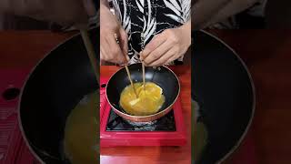 Bikin telur tornado bareng kak vigusgitano short shorts egg telur bahayasih viralvideo [upl. by Nyrret446]