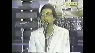 Hector Lavoe  Mujer Sincera Amor Sonado LiveEn vivo [upl. by Nylicaj]