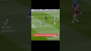 THOMAS PARTEY VS MAN CITY [upl. by Akemrej]