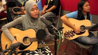 Akustik Raya Gegar  Pulanglah  Ainan Tasneem [upl. by Aeki]