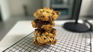 Eng 뉴욕의 3대 쿠키 중 하나인 르뱅쿠키 레시피 Levain Bakery Style Chocolate Chip Cookies recipe [upl. by Peursem]