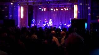 Marshall Crenshaw and Los Straitjackets  Somethings Gonna Happen [upl. by Aicitan71]